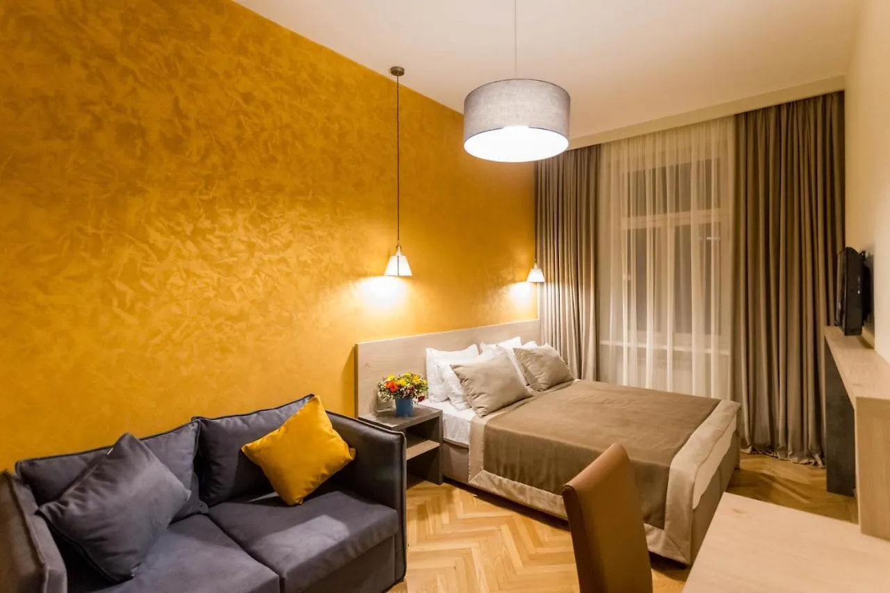 Luxury 3 Bedroom Apartment By Freedom Square City Center Tbilisi